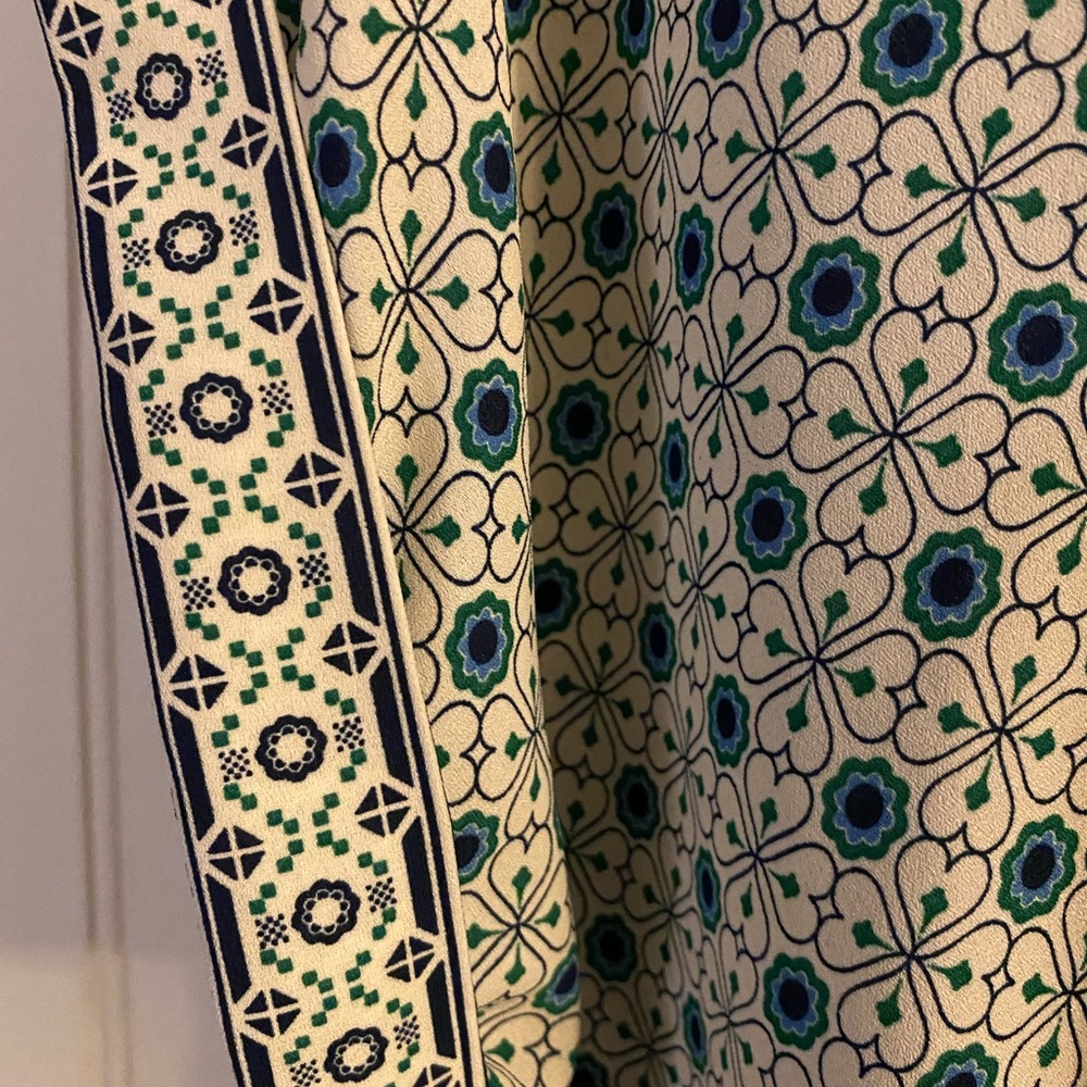 Max Studio shortsleeved wrap blouse lovely print - Picture 3 of 6
